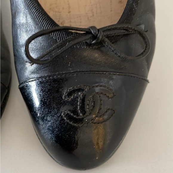 Chanel Black Ballet Flats - Picture 5 of 15